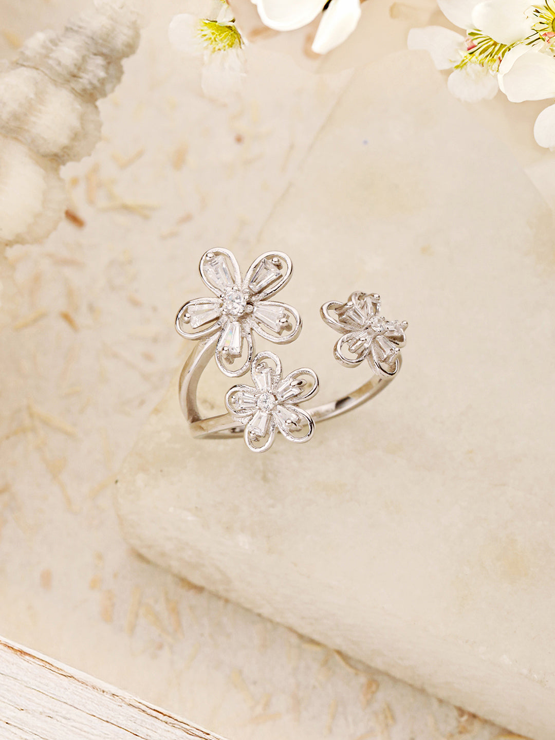 925 Sterling Silver  AD Studded Garden Flowers Proposal Adjustable Finger Rings
